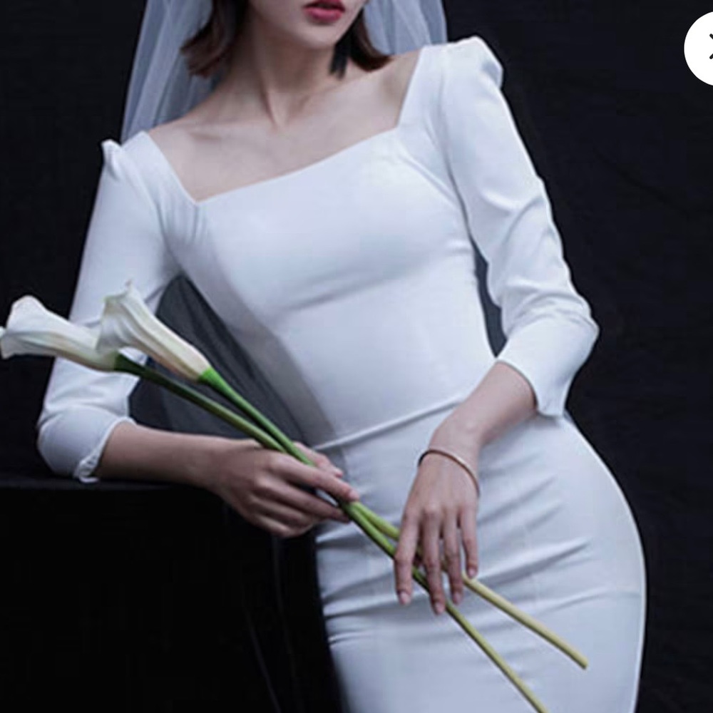 Simple Square Neckline Long Sleeves Wedding
Dress Minimalistic Classic